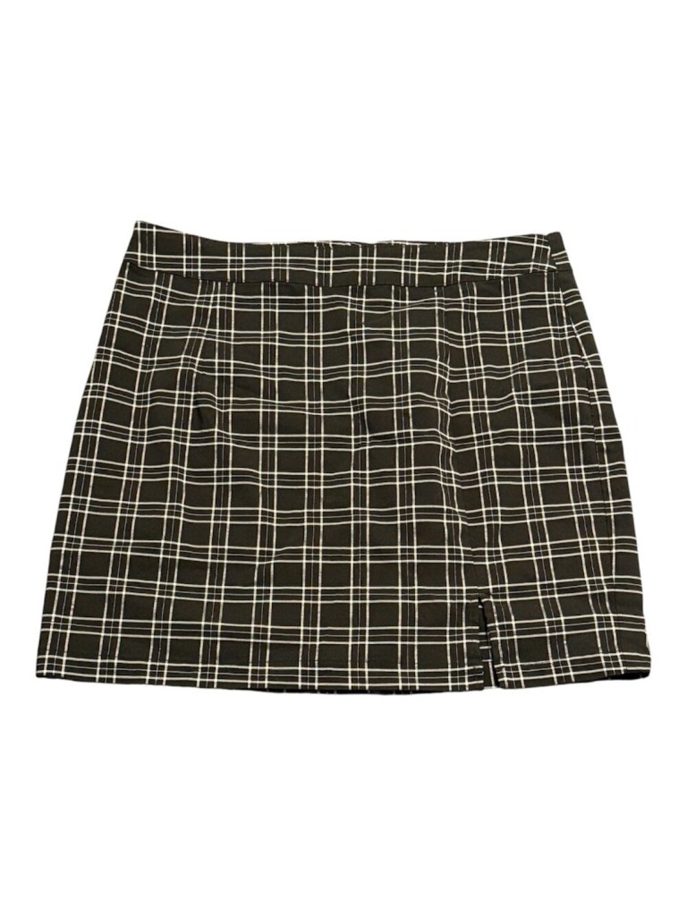 Garage Women's Plaid Mini Skirt Sz: Large Black & White Cute Casual